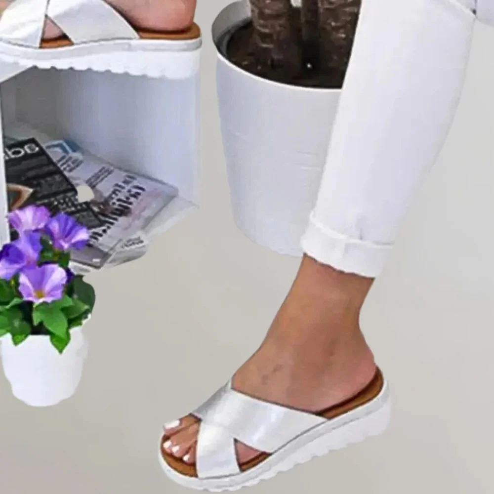 Comfortable Slippers For Women - Image 9