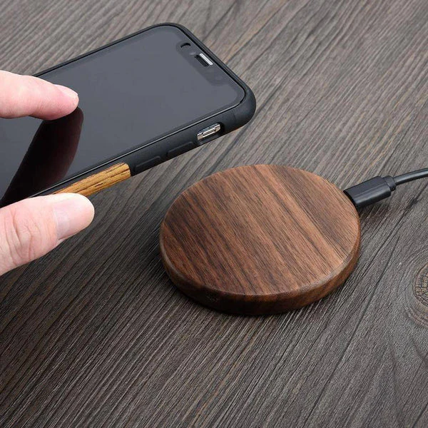 Fast Charging Wireless Charger (Wood)