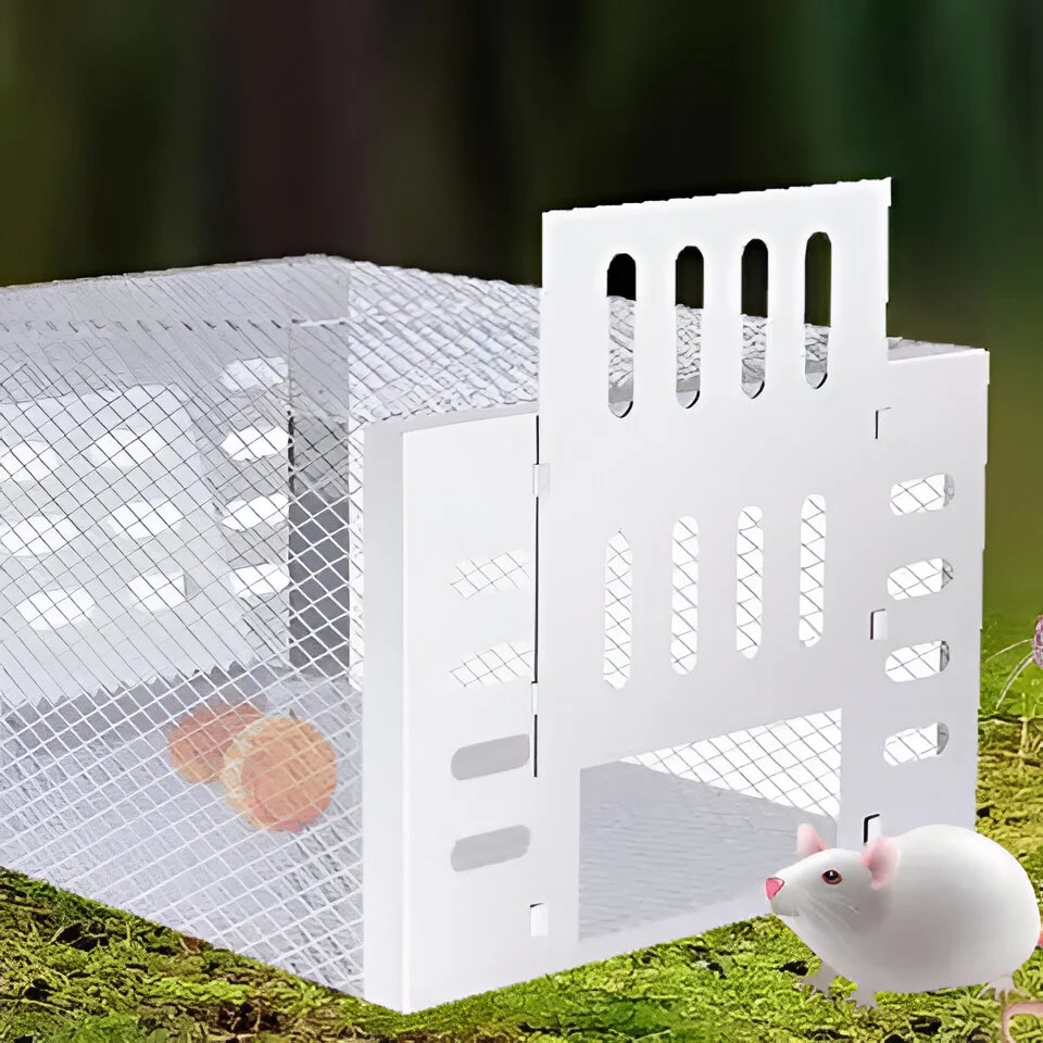 Self-Activating Mouse Trap